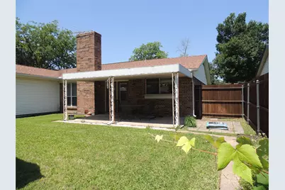 953 Meadowdale Circle, Garland, TX 75043 - Photo 36