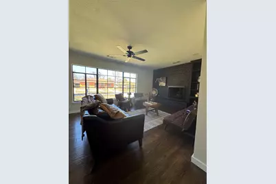 2622 Wynnewood Drive, Dallas, TX 75224 - Photo 2
