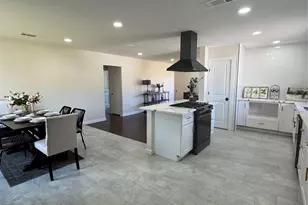 2622 Wynnewood Dr, Dallas, TX 75224 - Photo 14
