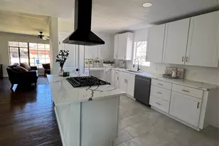 2622 Wynnewood Dr, Dallas, TX 75224 - Photo 6