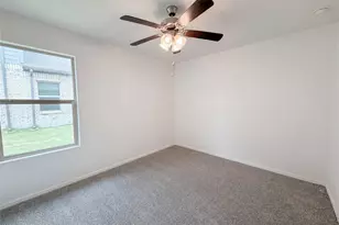 13592 Gunsmoke Ln, Cresson, TX 76035 - Photo 10