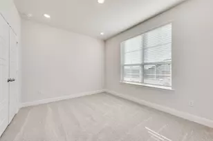 849 Blue Fescue Rd, Fort Worth, TX 76247 - Photo 20