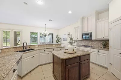 1107 Kiowa Drive E, Lake Kiowa, TX 76240 - Photo 16