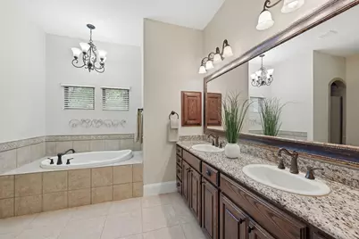 1107 Kiowa Drive E, Lake Kiowa, TX 76240 - Photo 22