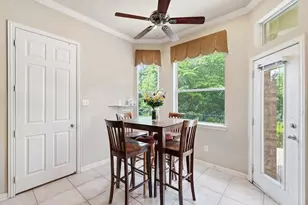 201 Fountainview Dr, Euless, TX 76039 - Photo 16