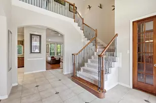 201 Fountainview Dr, Euless, TX 76039 - Photo 6