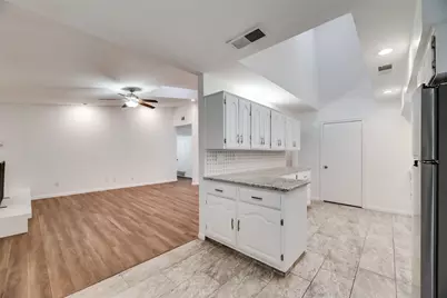 3940 Dalgreen Circle, Dallas, TX 75214 - Photo 12