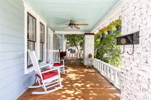 215 S Montclair Ave, Dallas, TX 75208 - Photo 2