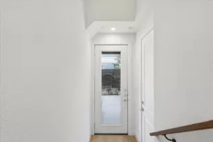 6017 Hudson St, Dallas, TX 75206 - Photo 2