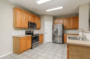 2116 Willow Ct, Little Elm, TX 75068 - Photo 12