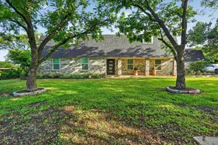 4041 Burleson Retta Rd, Burleson, TX 76028 - Photo 1