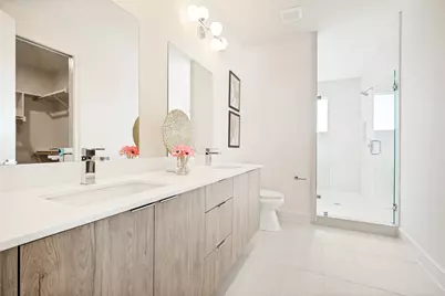 1319 Madrigal Parkway, Dallas, TX 75206 - Photo 20