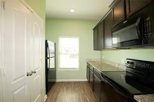 3026 Watercrest Dr, Sanger, TX 76266 - Photo 6
