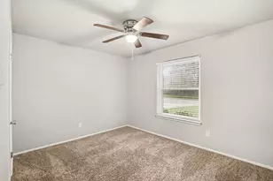 902 Kerry St, Benbrook, TX 76126 - Photo 12