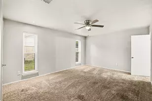 902 Kerry St, Benbrook, TX 76126 - Photo 8