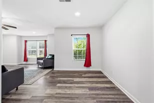 2313 Grandview Dr, Fort Worth, TX 76112 - Photo 10