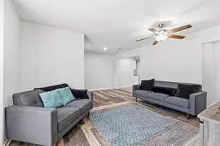 2313 Grandview Dr, Fort Worth, TX 76112 - Photo 6