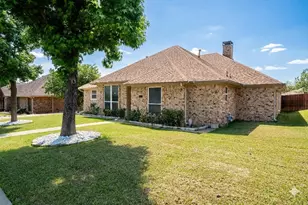 4925 Longwood Ct, Irving, TX 75038 - Photo 4