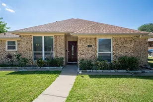 4925 Longwood Ct, Irving, TX 75038 - Photo 2