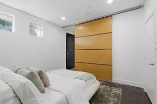 2111 Clark St, Dallas, TX 75204 - Photo 8