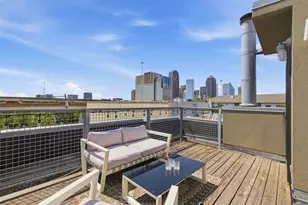 2111 Clark St, Dallas, TX 75204 - Photo 18