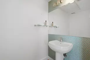 2111 Clark St, Dallas, TX 75204 - Photo 14