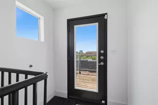 2111 Clark St, Dallas, TX 75204 - Photo 36