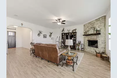 451 Tristin Lane, Waxahachie, TX 75167 - Photo 8