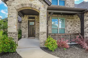 451 Tristin Ln, Waxahachie, TX 75167 - Photo 2