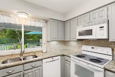 4202 Blossom Trail, Arlington, TX 76016 - Photo 8