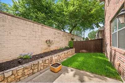 250 Churchill Loop, Grapevine, TX 76051 - Photo 38