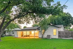 5320 Palmer Dr, Haltom City, TX 76117 - Photo 8