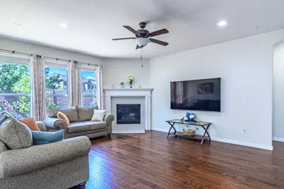 2720 Gulf Shore Drive, Lewisville, TX 75067 - Photo 6