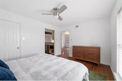 4837 Cedar Springs Road #311, Dallas, TX 75219 - Photo 8