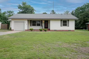 210 W Kansas St, Van, TX 75790 - Photo 2