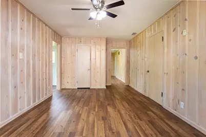 210 W Kansas Street, Van, TX 75790 - Photo 12