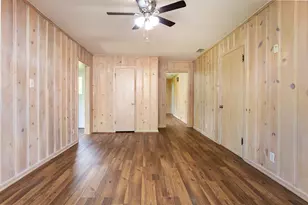 210 W Kansas St, Van, TX 75790 - Photo 12