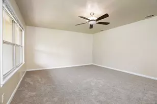 210 W Kansas St, Van, TX 75790 - Photo 4