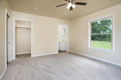 210 W Kansas Street, Van, TX 75790 - Photo 18
