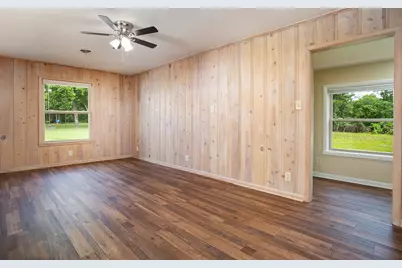 210 W Kansas Street, Van, TX 75790 - Photo 10