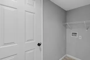 1109 Hadrian Ct, Irving, TX 75062 - Photo 22