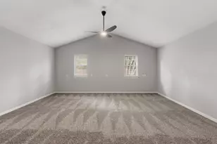 1109 Hadrian Ct, Irving, TX 75062 - Photo 16