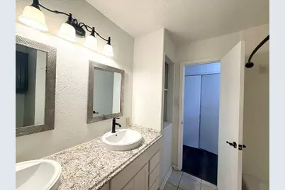 1805 Bristol Cove, Plano, TX 75074 - Photo 4