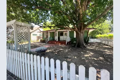 414 Marietta Street, Denton, TX 76201 - Photo 2