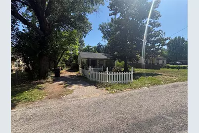 2323 Belvedere Boulevard, Tyler, TX 75702 - Photo 2