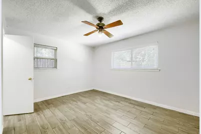 917 Stratford Drive, Bedford, TX 76021 - Photo 18