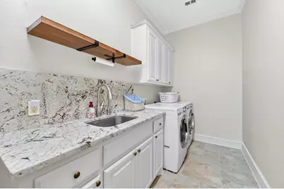 3617 Vineyard Way, Farmers Branch, TX 75234 - Photo 16