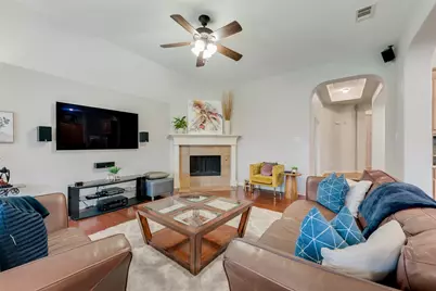 2723 Ponce De Leon, Grand Prairie, TX 75054 - Photo 16