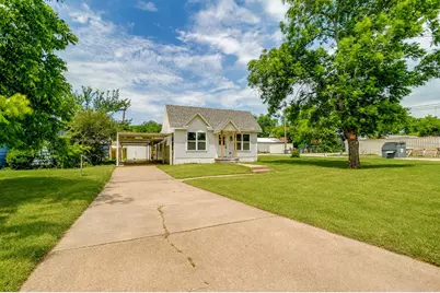 508 Virginia Street, Graham, TX 76450 - Photo 2