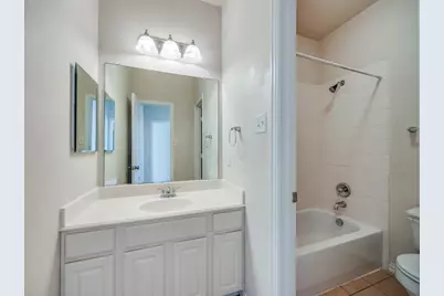 628 Gray Stone Lane, Richardson, TX 75081 - Photo 8